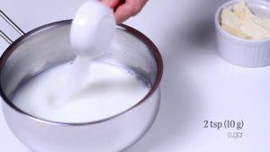 Đam Mê Ẩm Thực Cho-sữa-nước-vào-nồi-12-tsp-muối-2-tsp-đường-5-12-tbsp-bơ4-300x169  