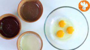 Đam Mê Ẩm Thực 3-trứng-vào-tô.jpg-1-300x169  