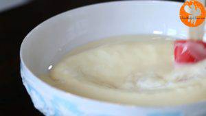 Đam Mê Ẩm Thực Cho-dừa-nạo-sữa-đặc-vào-bát-và-trộn-đều3-300x169  
