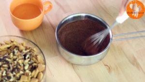 Đam Mê Ẩm Thực Cho-đường-bột-cacao-vào-nồi-và-trộn-đều4-300x169  