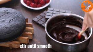 Đam Mê Ẩm Thực Thêm-Chocolate-và-khuấy-cho-đến-khi-quyện-đều4-300x169  