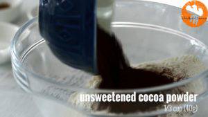 Đam Mê Ẩm Thực cho-bột-cacao-vào-tô-300x169  