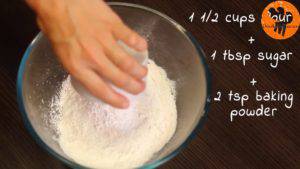 Đam Mê Ẩm Thực Cho-bột-mì-đa-dụng-đường-kính-bột-baking-powder-muối-và-khuấy-đều2-300x169  