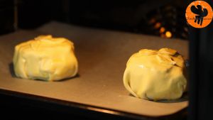 Đam Mê Ẩm Thực Sau-đó-cho-khay-bánh-vào-lò-nướng-20-25-phút-cho-đến-khi-bột-bánh-có-màu-vàng1  