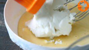 Đam Mê Ẩm Thực Thêm-kem-Ricotta-Cheese-và-tiếp-tục-đánh-đều-300x169  