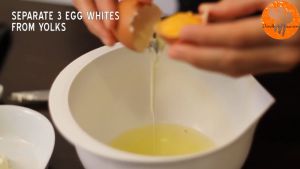 Đam Mê Ẩm Thực Tách-3-lòng-trắng-trứng-vào-bát  