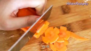 Đam Mê Ẩm Thực Cà-Rốt-rửa-sạch-tỉa-hoa-và-cắt-miếng-vừa-ăn2  